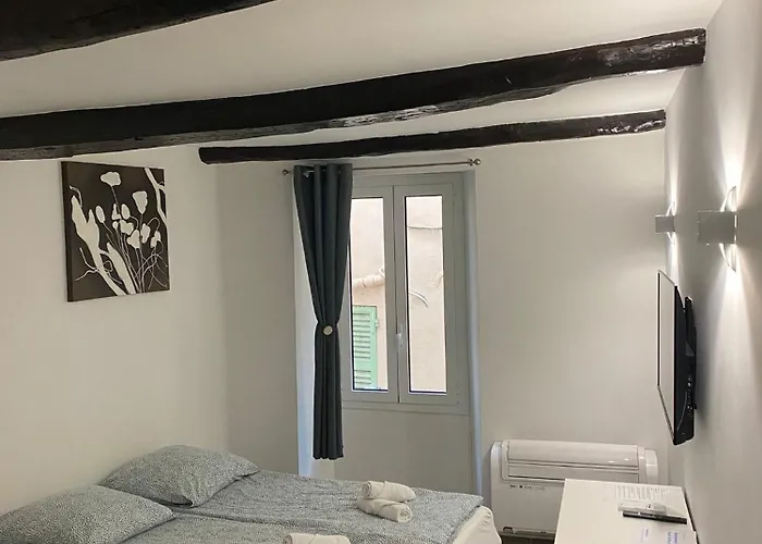Renovated Studio In The Heart Of The Old Town